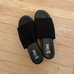 Brash size 6.5 black platform sandals